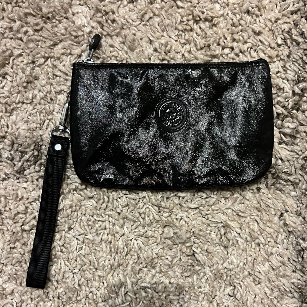 Kipling Creativity extra large pouch. Sold out online new without tags